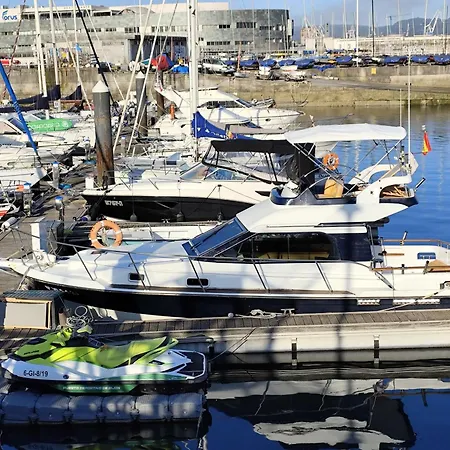 Botel Boat Cardeli *